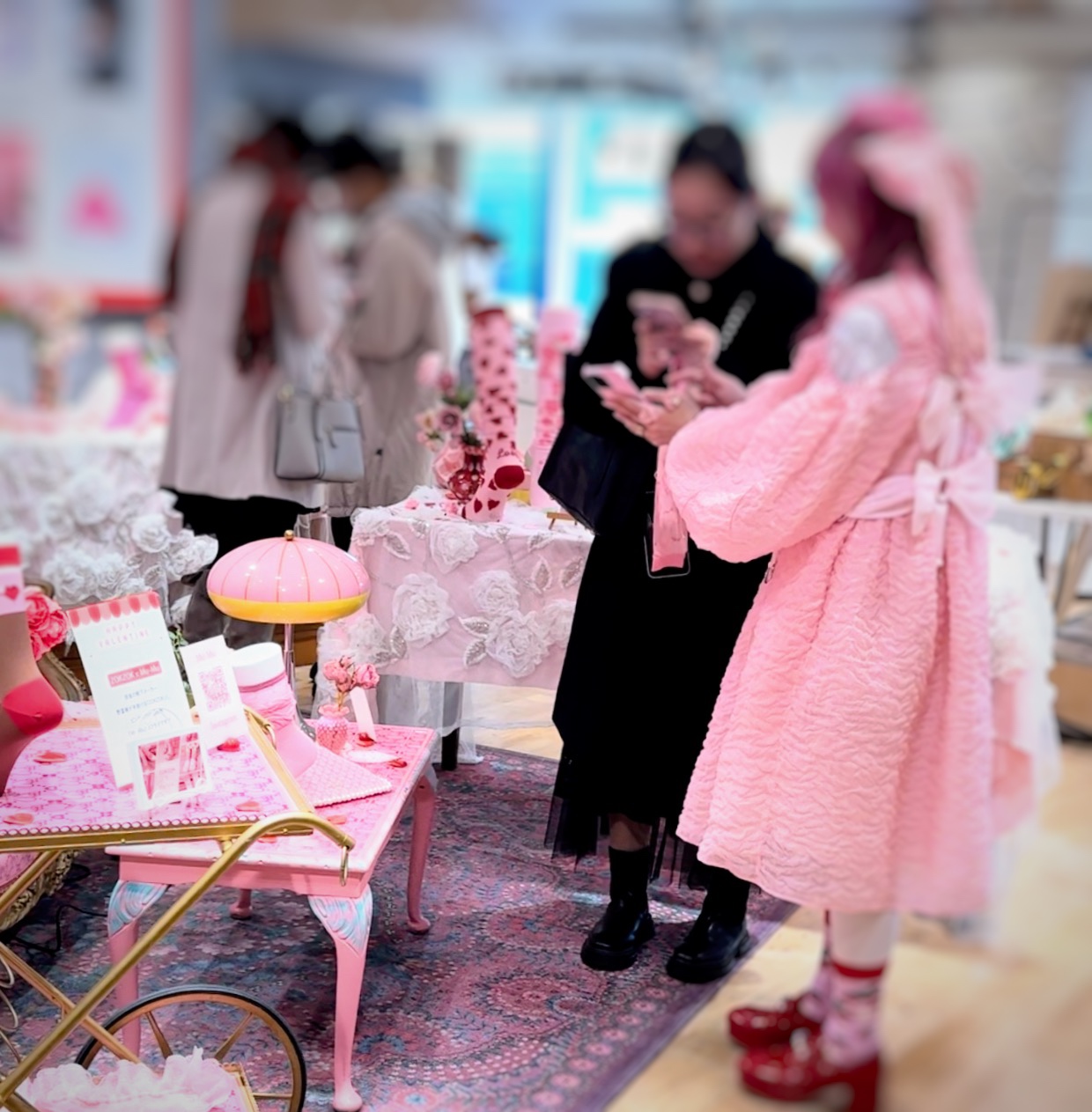 ZOKZOK×Mu-Mu コラボ靴下だけのPOPUP開催！阪神百貨店2階/ 乙女心を
